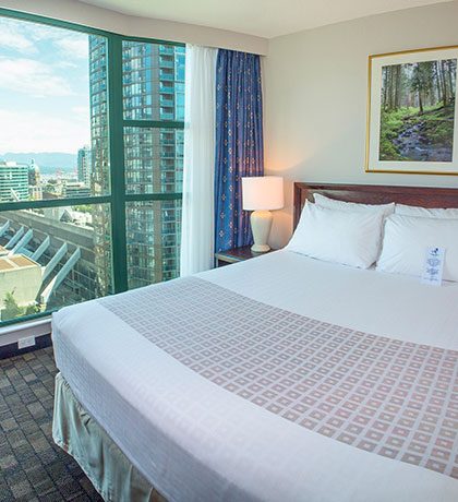 Vancouver Hotels Rosedale On Robson Suite Hotel